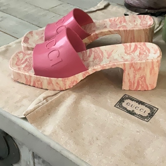 NWT GUCCI HEELED SLIDES - Picture 3 of 12